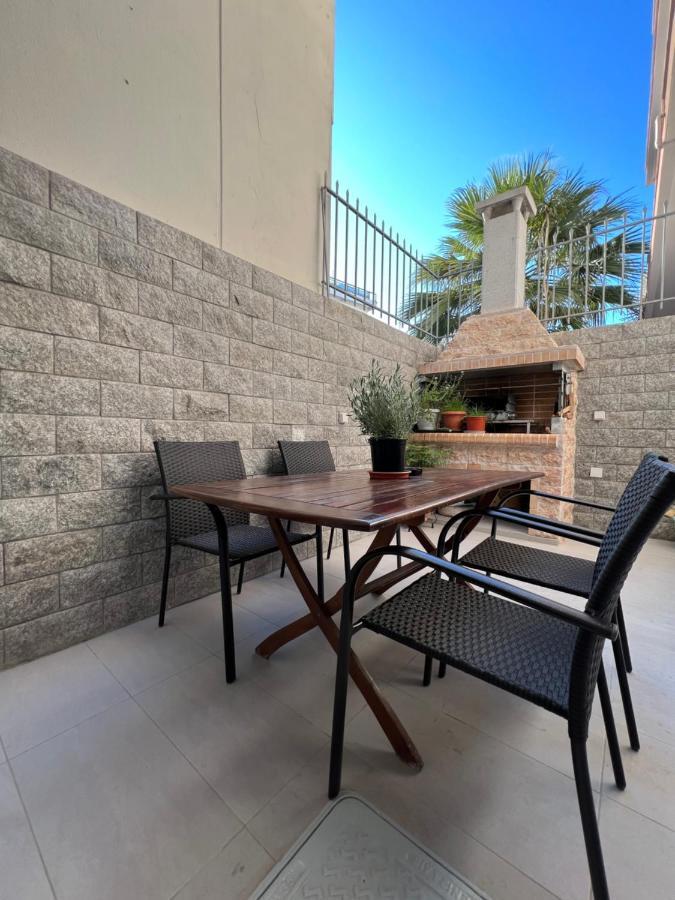 הרקליון Modern Apartment Close To Airport With Gym And Bbq מראה חיצוני תמונה